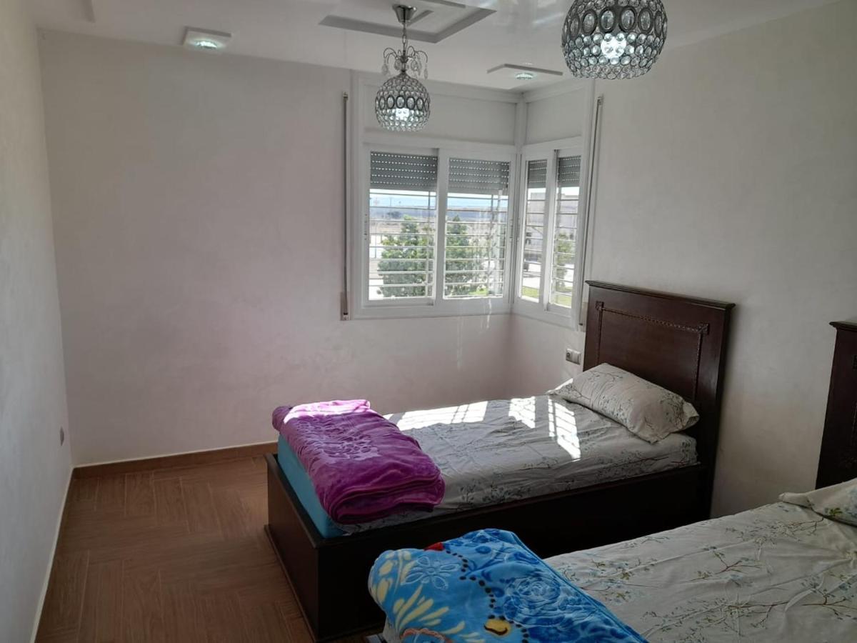 Appartement Nador Wifi Gratuit Clima Mobile 外观 照片