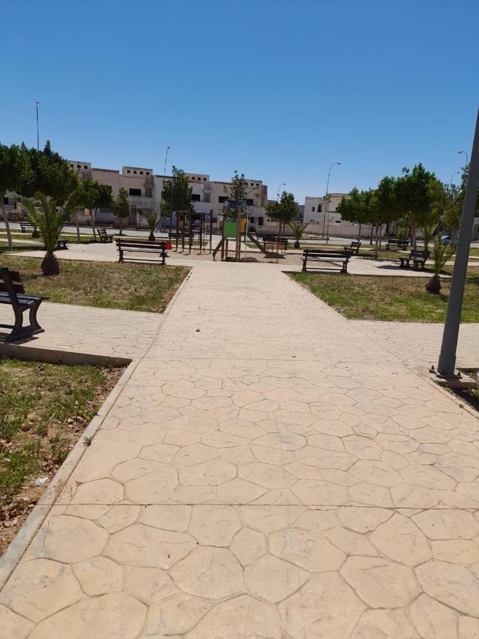 Appartement Nador Wifi Gratuit Clima Mobile 外观 照片